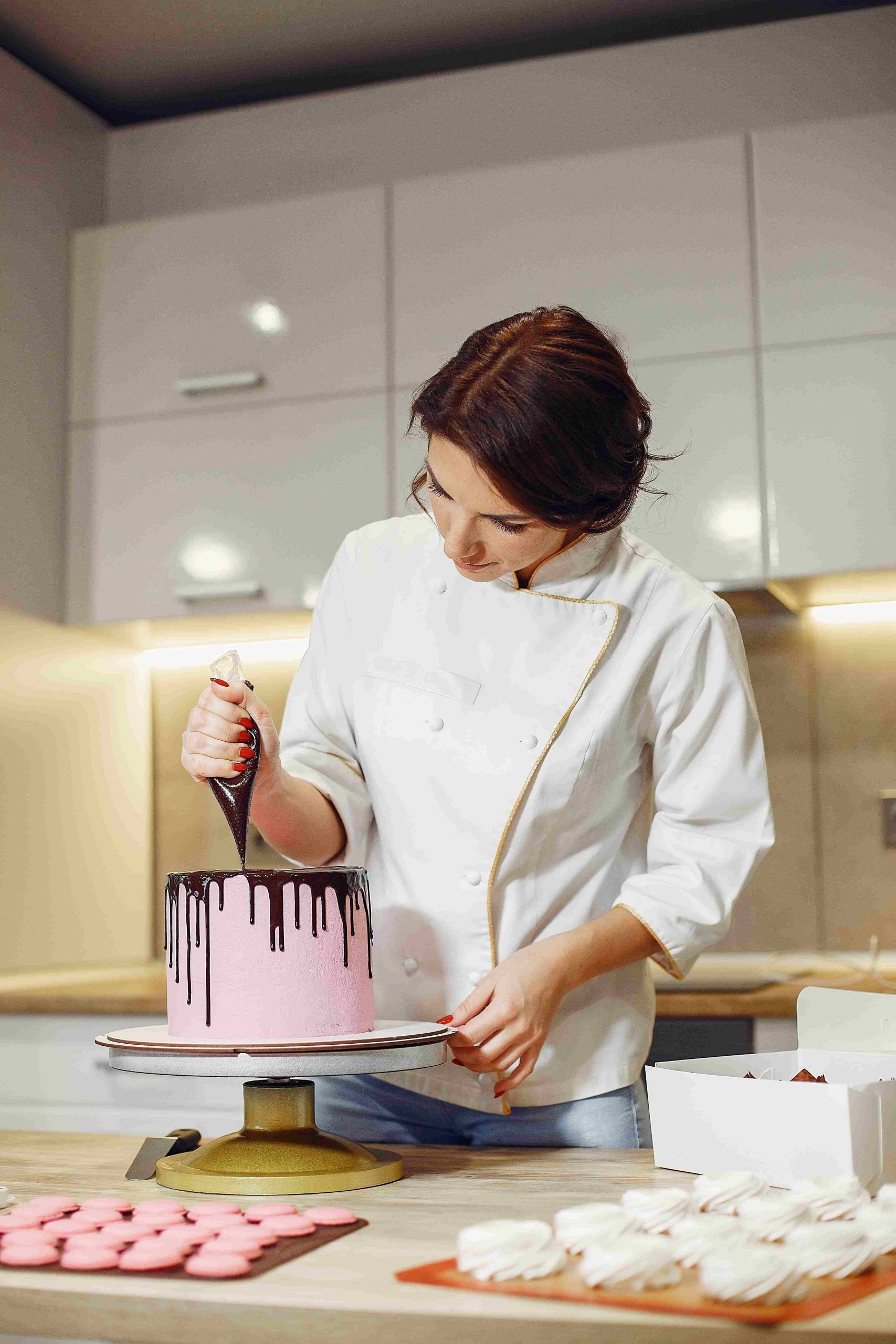 pexels-gustavo-fring-3983579-min (1) (1)